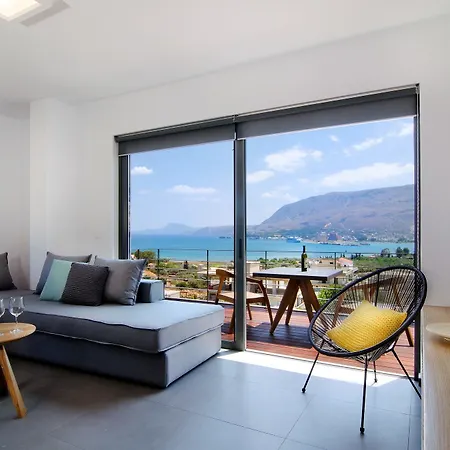 Seametry Luxury Living